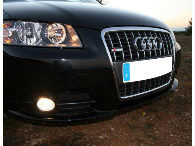 Cornice cromata griglia radiatore Audi A3 s&eacute;rie 2 03-08 Audi A3 S&eacute;rie 2 Sportback 04-08 Audi S3 06-26 Audi S3 sportback 06-26 v2