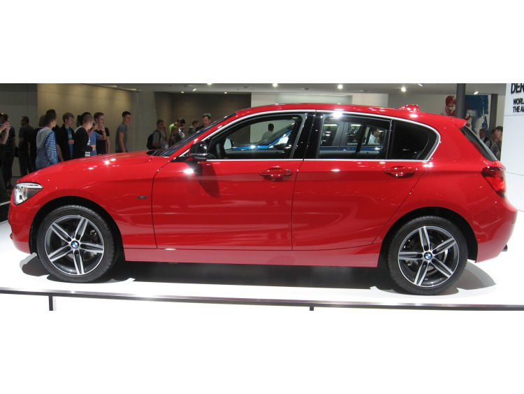 Fascia cromata di contorno dei vetri laterali BMW S&eacute;rie 1 F20 11-15