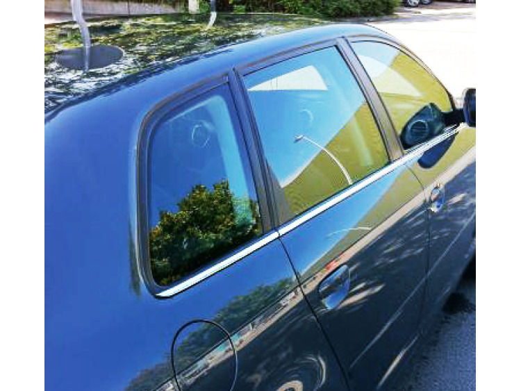 Fascia cromata di contorno inferiore dei vetri laterali Audi A3 s&eacute;rie 1 96-00 Audi A3 S&eacute;rie 1 Phase 2 00-03 Audi A3 s&eacute;rie 2 03-08 Audi A3 s&eacute;rie 2 phase 2 08-12 Audi A3 S&eacute;rie 2 Phase 2 Sportback 08-1 A