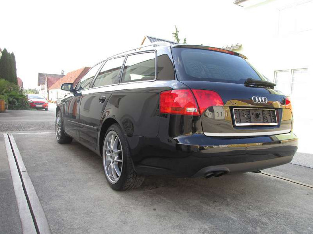 Fascia per bagagliaio cromata Audi A4 série 2 phase 2 0408