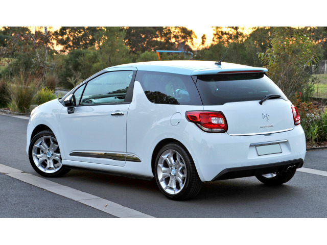 Fascia per bagagliaio cromata Citroën DS 3 DS 3 1626 DS 3 Cabriolet 1626