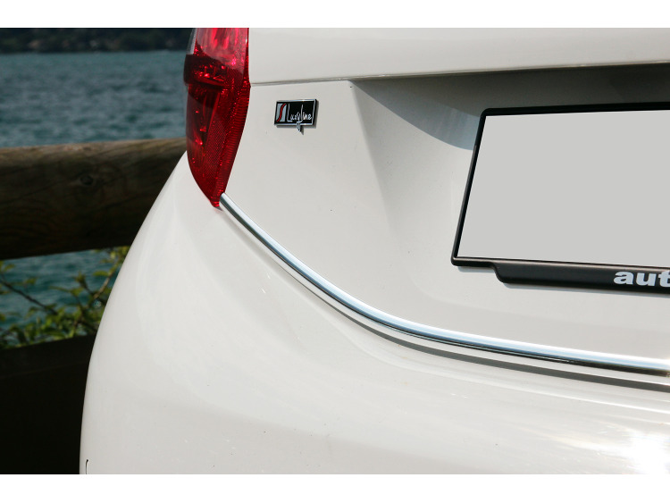 Fascia per bagagliaio cromata Peugeot 208 12-15 & Peugeot 208 phase 2 15-19