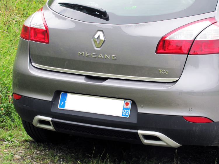 Fascia per bagagliaio cromata Renault M&eacute;gane III 08-12 Renault M&eacute;gane III phase 2 12-13 Renault M&eacute;gane III phase 3 13-21