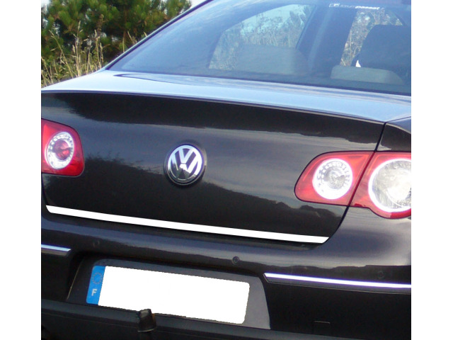 Fascia per bagagliaio cromata VW Passat 0510 VW Passat 1026 VW Passat 9505