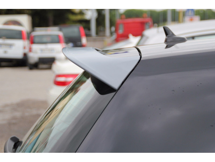 Spoiler VW Golf 7 v1 apprettare